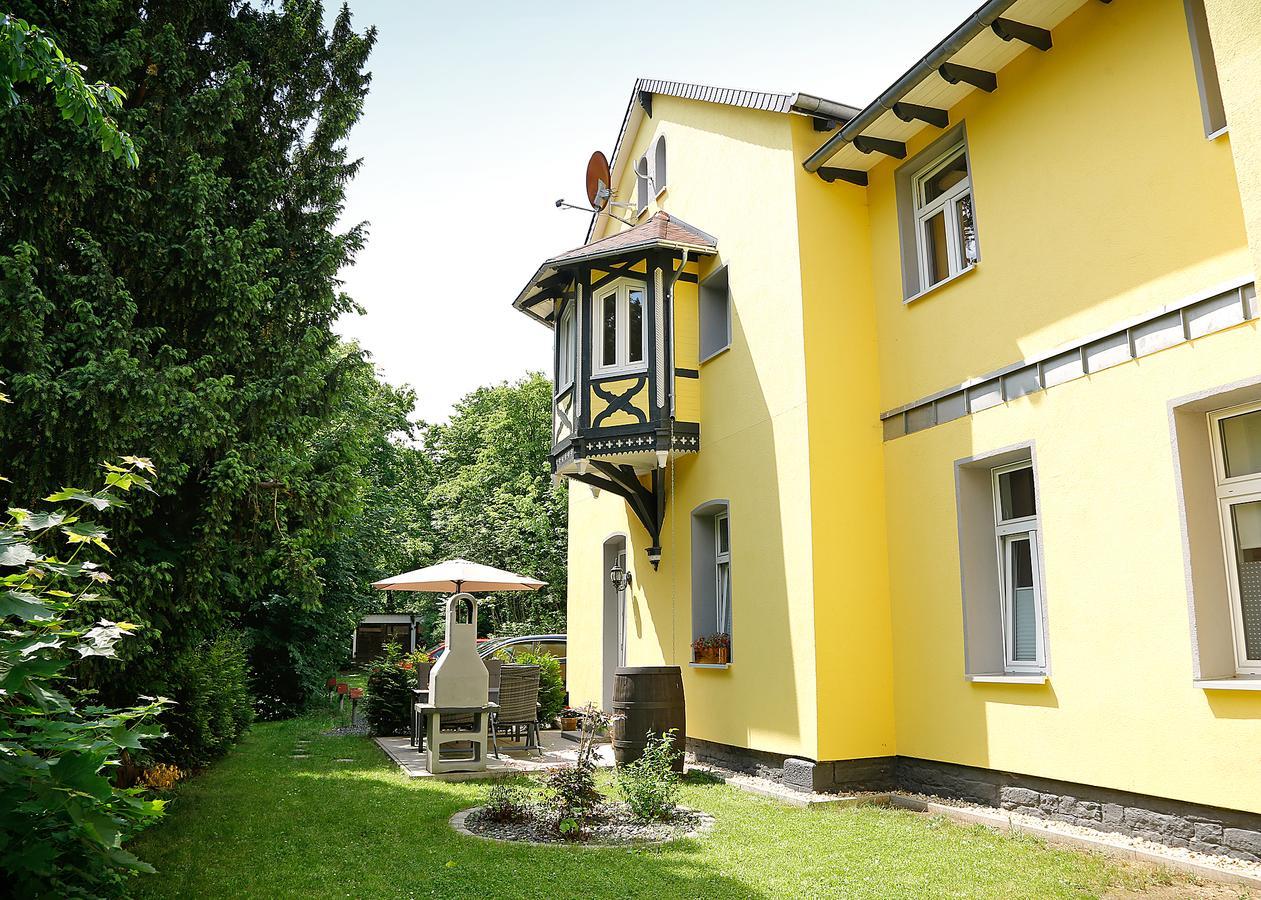Haus Eveline - Ferienwohnungen Unterhalb Der Wartburg - Eisenach Exterior foto
